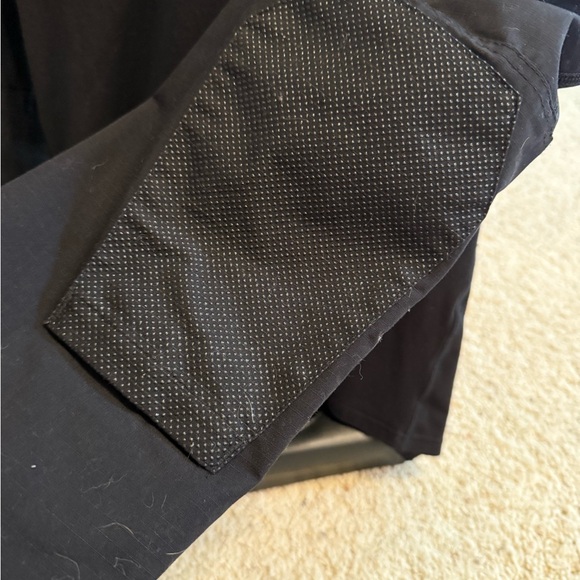 Condor tactical pullover with odor resistance/moisture wicking.  XL - Picture 2 of 6